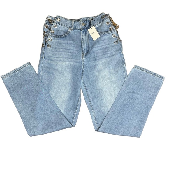 Forever 21 Denim - NWT Forever 21 Light Blue Denim Jeans with Chain Detail on Sides Size 25